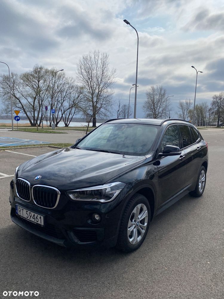 BMW X1 sDrive18i - 9