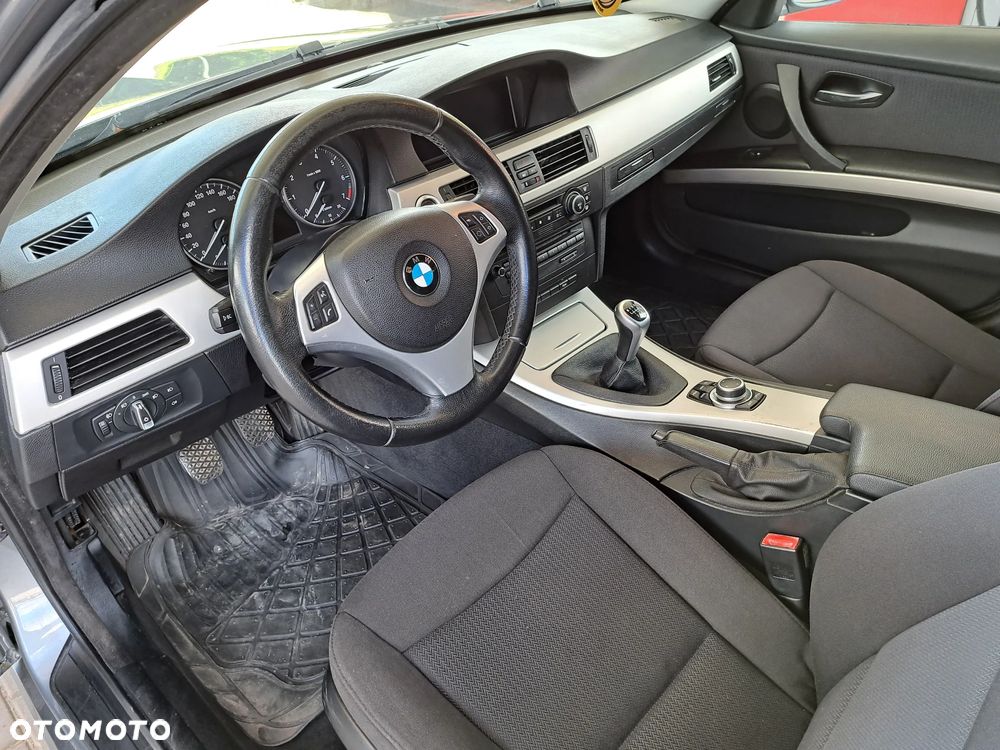 BMW Seria 3 - 14