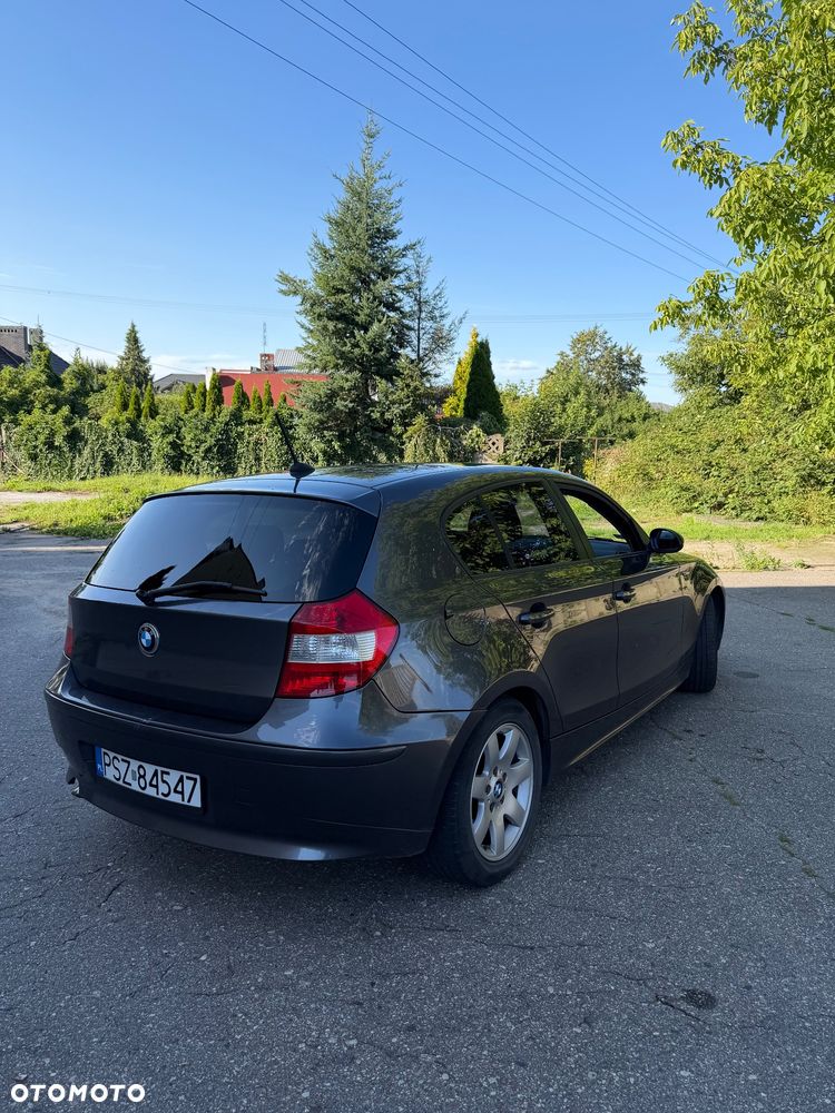 BMW Seria 1 120d - 3