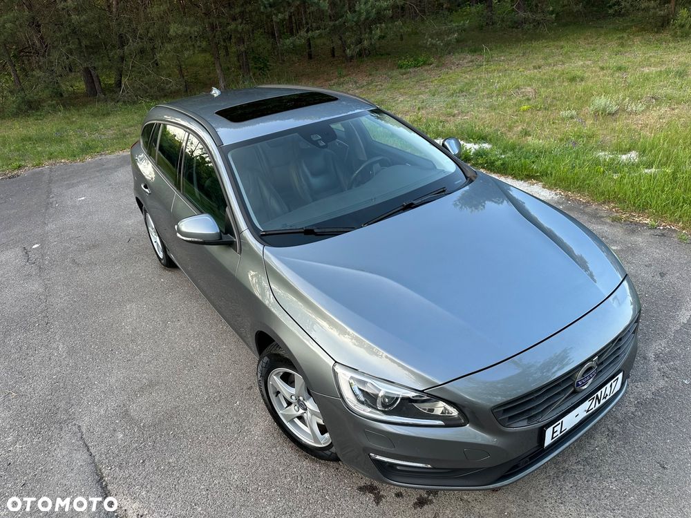 Volvo V60 D3 Geartronic Momentum - 8