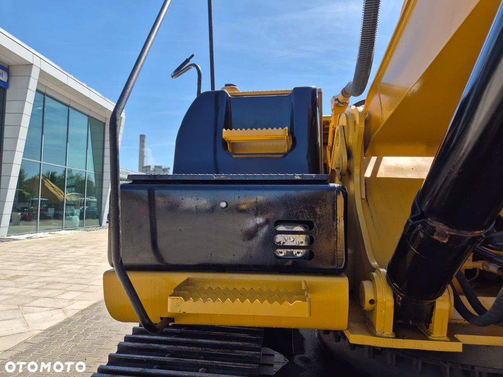 Caterpillar 330 D2L / KOPARKA GĄSIENICOWA / ODSWIEŻONA / 3 ŁYŻKI w ZESTAWIE + ZRYWAK / MOŻLIWOŚĆ TRANSPORTU EU / W PEŁNI SPRAWNA / KAMERY 360 / GPS - 22