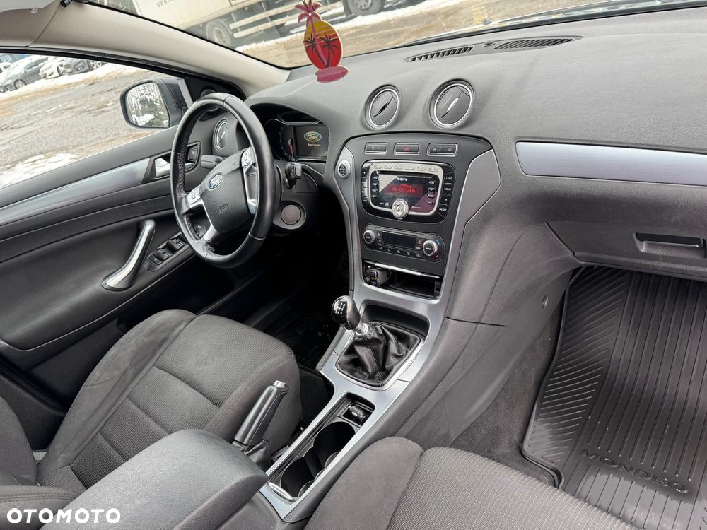 Ford Mondeo 1.6 T Trend - 10