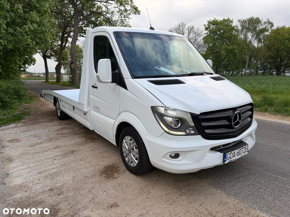 Mercedes-Benz Sprinter - 3
