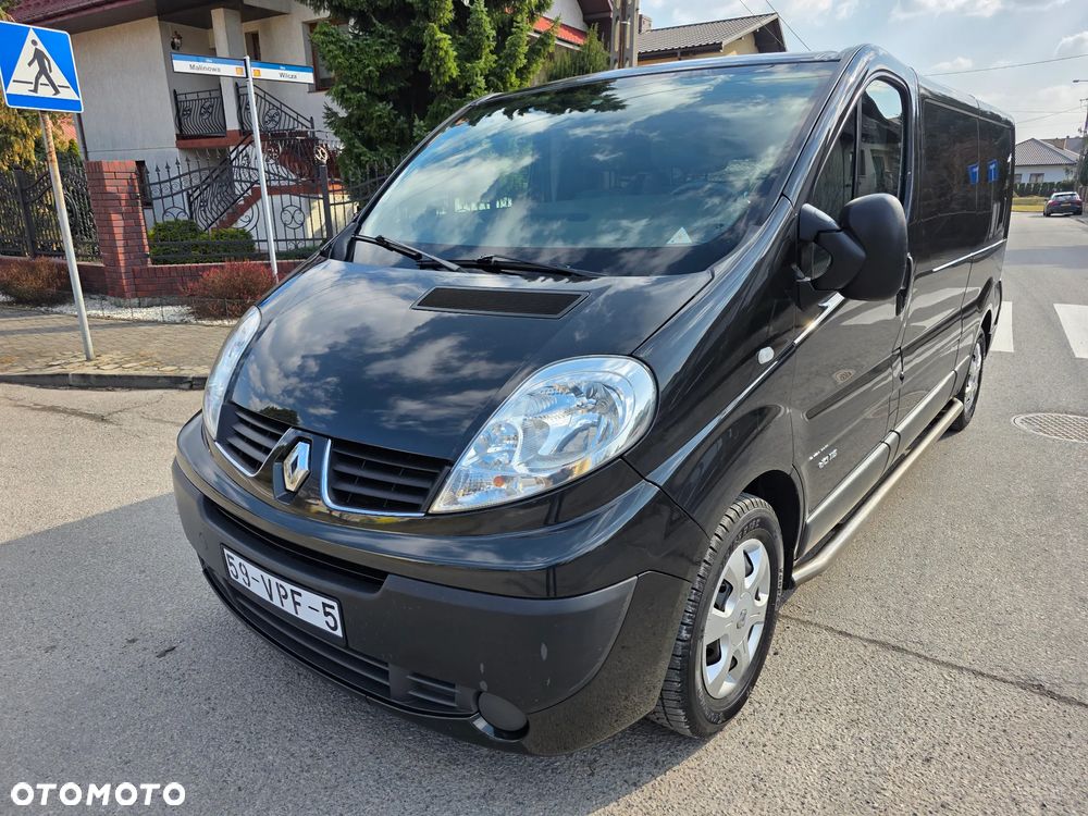 Renault Trafic - 1
