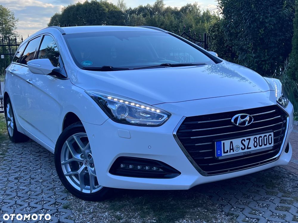 Hyundai i40 Kombi blue 1.7 CRDi Premium - 14