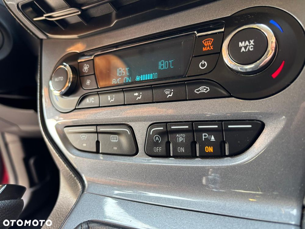 Ford Focus 1.6 EcoBoost Start-Stopp-System Titanium - 31