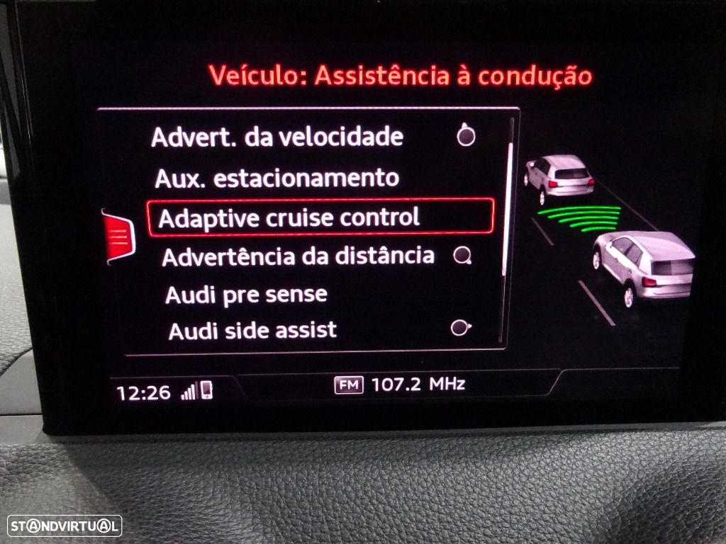 Audi Q2 30 TDI Design S tronic - 21