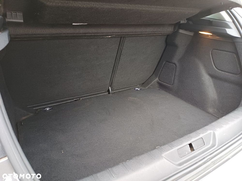 Peugeot 308 1.2 PureTech GPF Active Pack S&S - 29