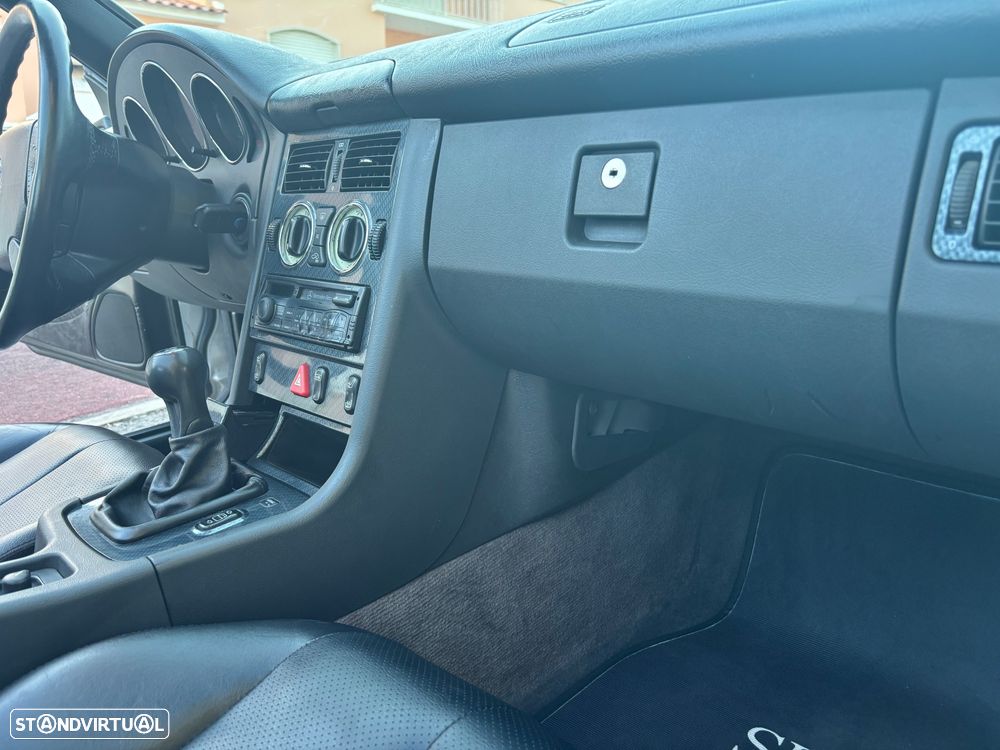 Mercedes-Benz SLK 200 Standard - 24