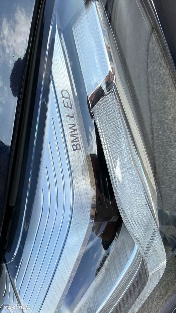 BMW 530 e Pack M — fotografia 9
