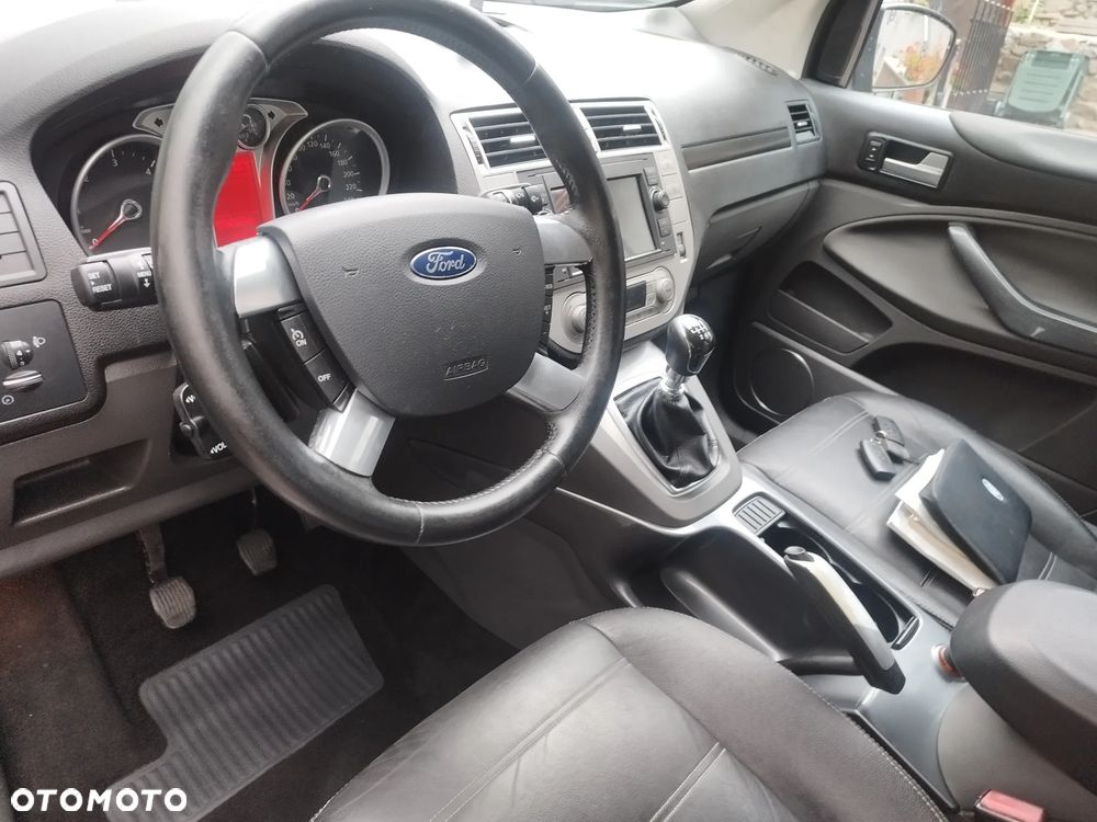 Ford Kuga 2.0 TDCi Titanium - 17