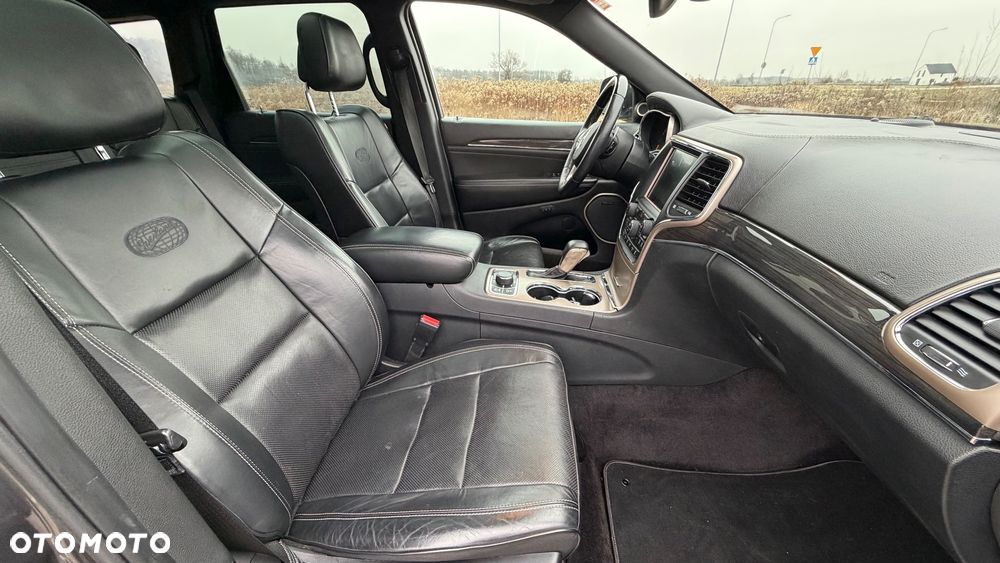 Jeep Grand Cherokee 5.7 V8 Overland Summit - 10