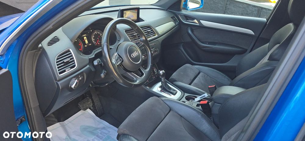 Audi Q3 2.0 TDI Quattro S tronic design - 25