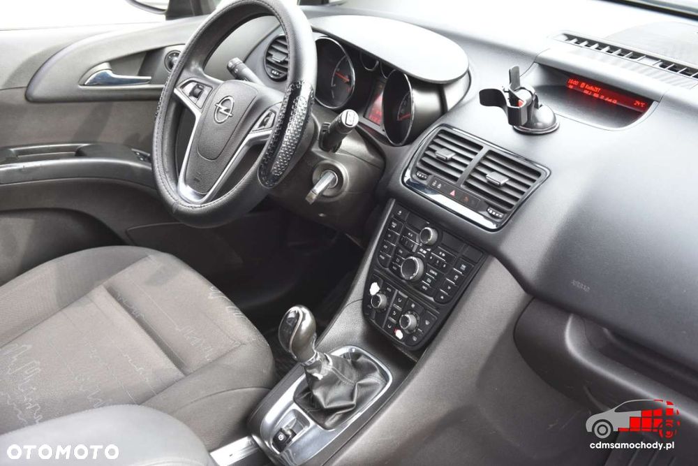 Opel Meriva - 25