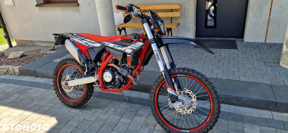 Beta RR - 9