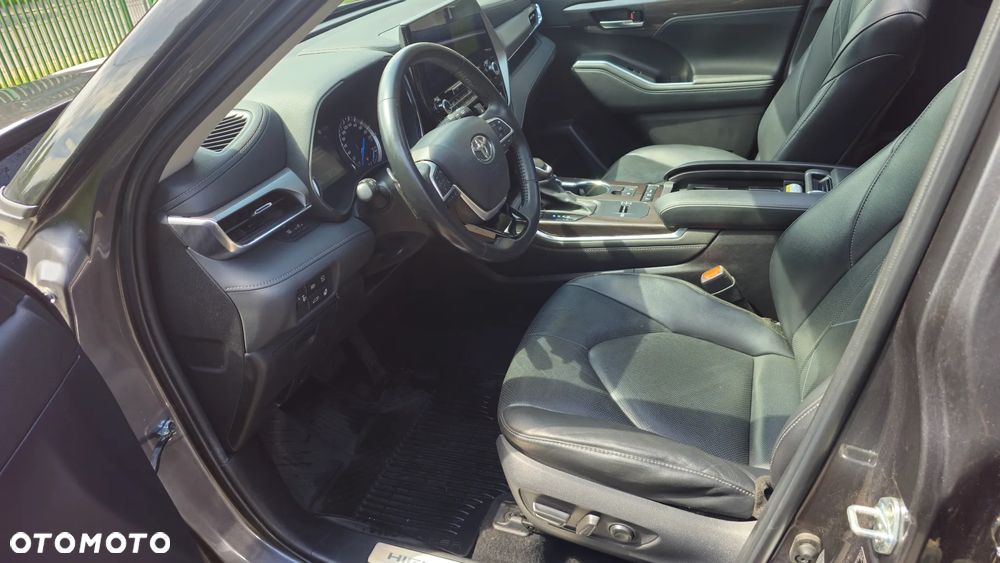 Toyota Highlander 2.5 Hybrid Executive - 18