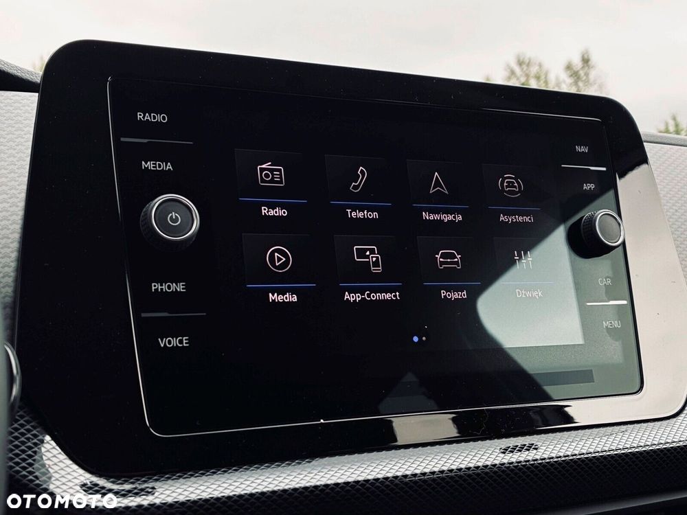 Volkswagen T-Cross - 15