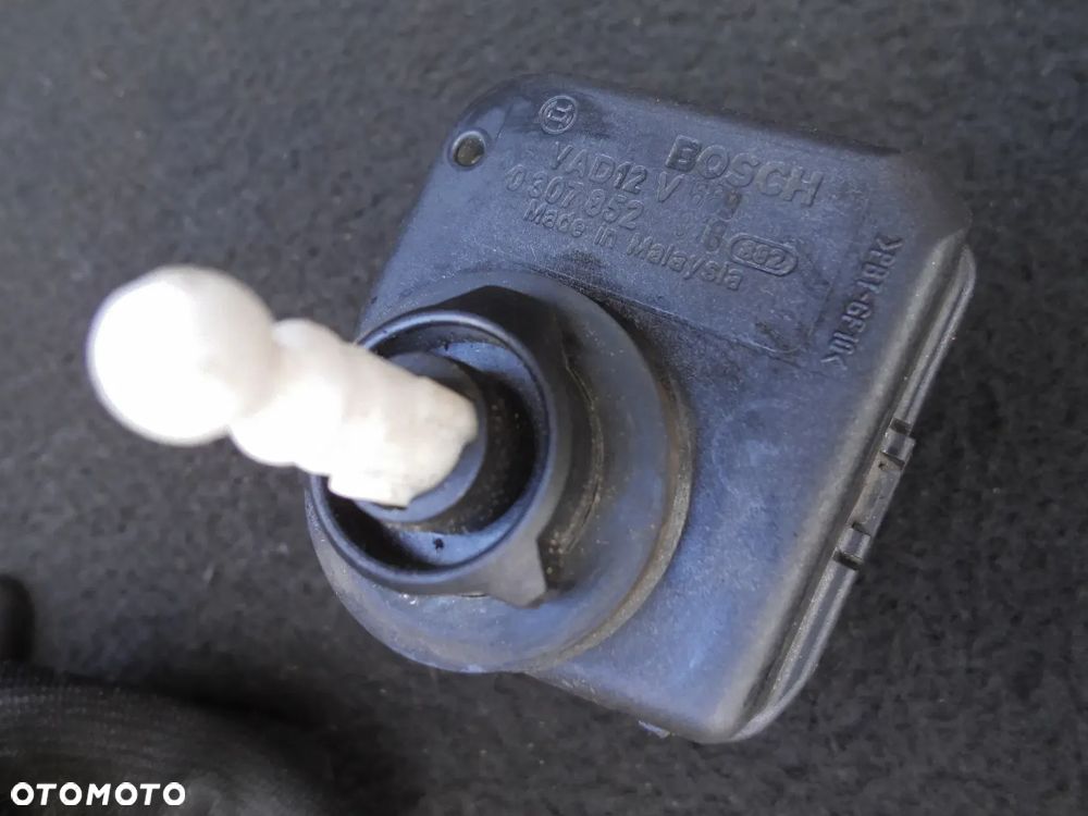 OPEL ASTRA F SILNICZEK REGULACJI LAMP ŚWIATEŁ 0307852318 POSIADAM 2SZT - 1