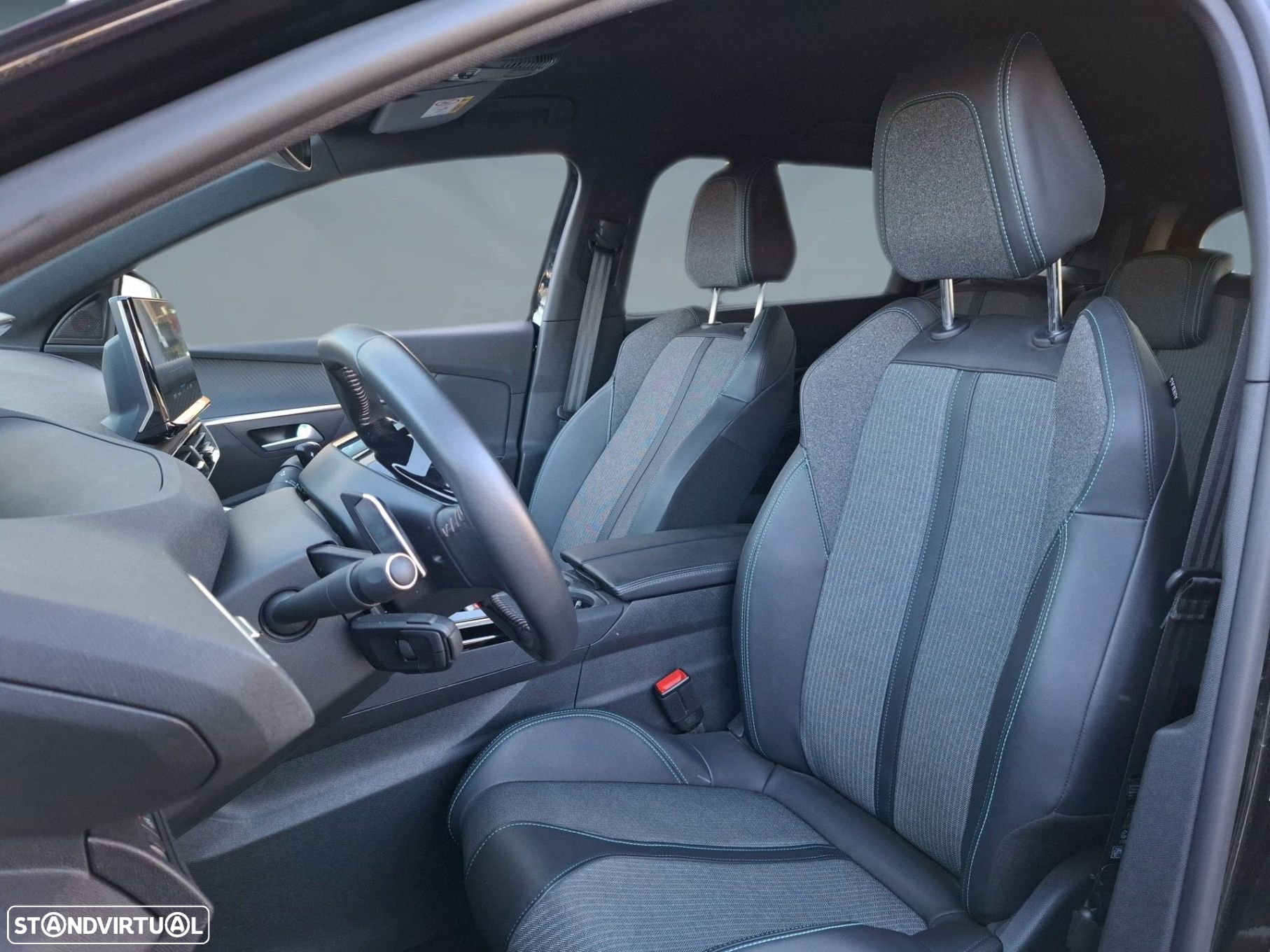 Peugeot 5008 1.2 PureTech Allure Pack EAT8 - 11