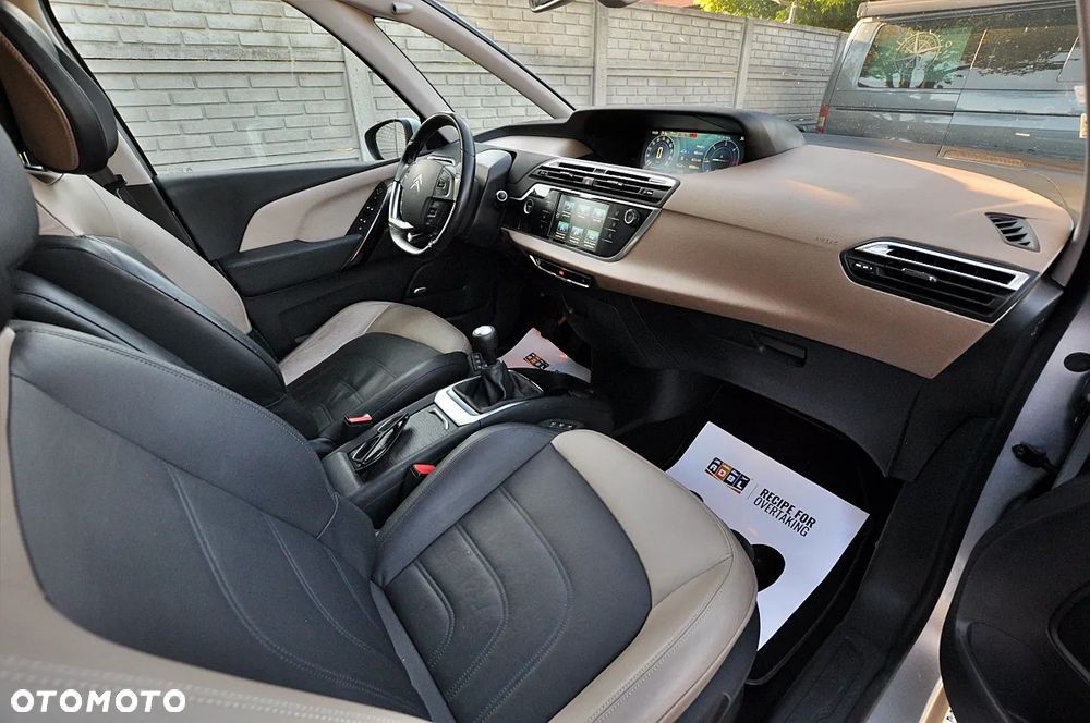 Citroën C4 Grand Picasso 1.6 e-HDi Exclusive - 22