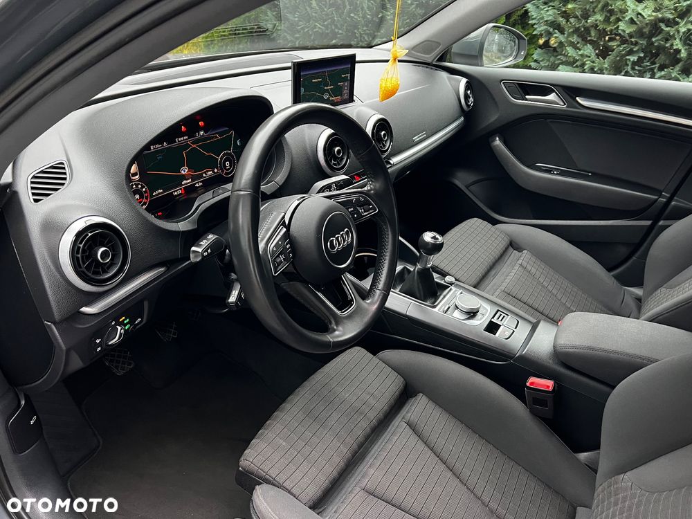 Audi A3 Limousine 1.5 TFSI cylinder on demand - 11