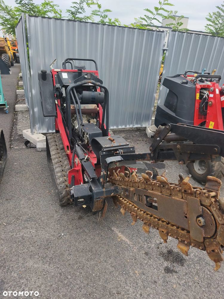 Inny Barreto  E 2024 TK - 1