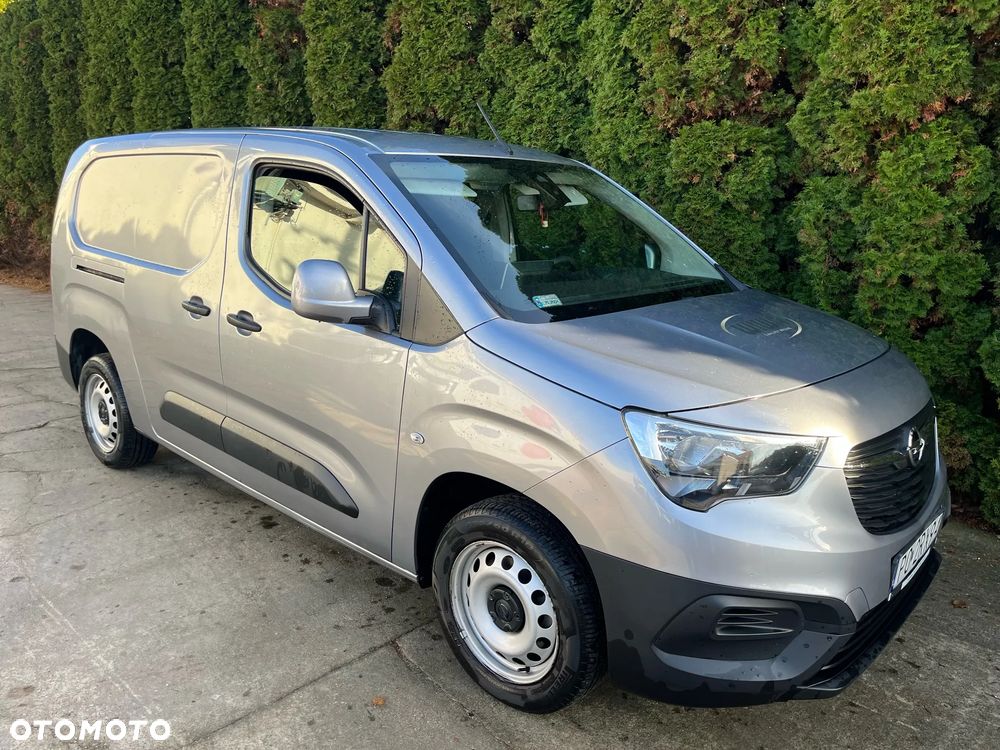 Opel COMBO - 1