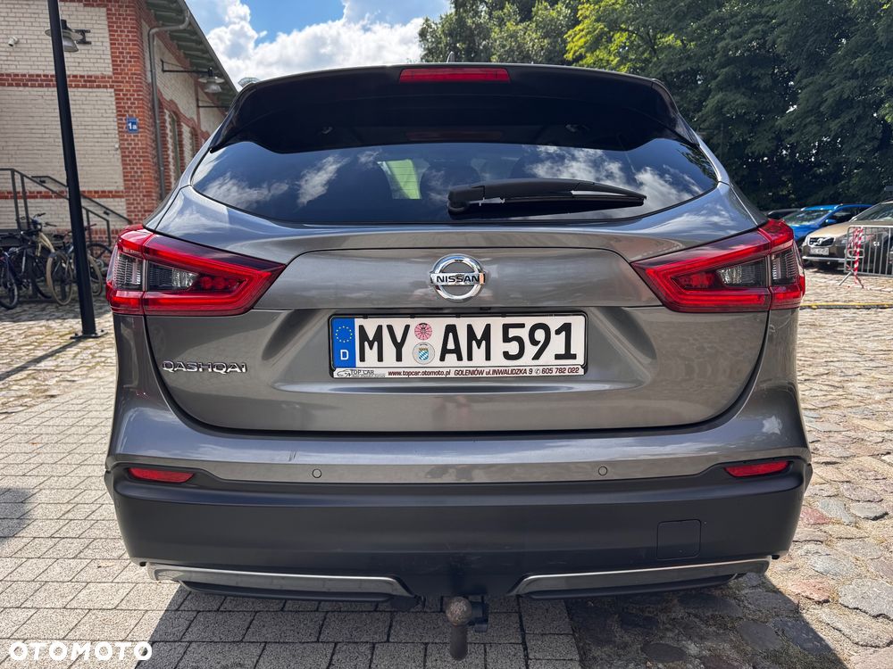 Nissan Qashqai 1.2 DIG-T Visia EU6 - 11