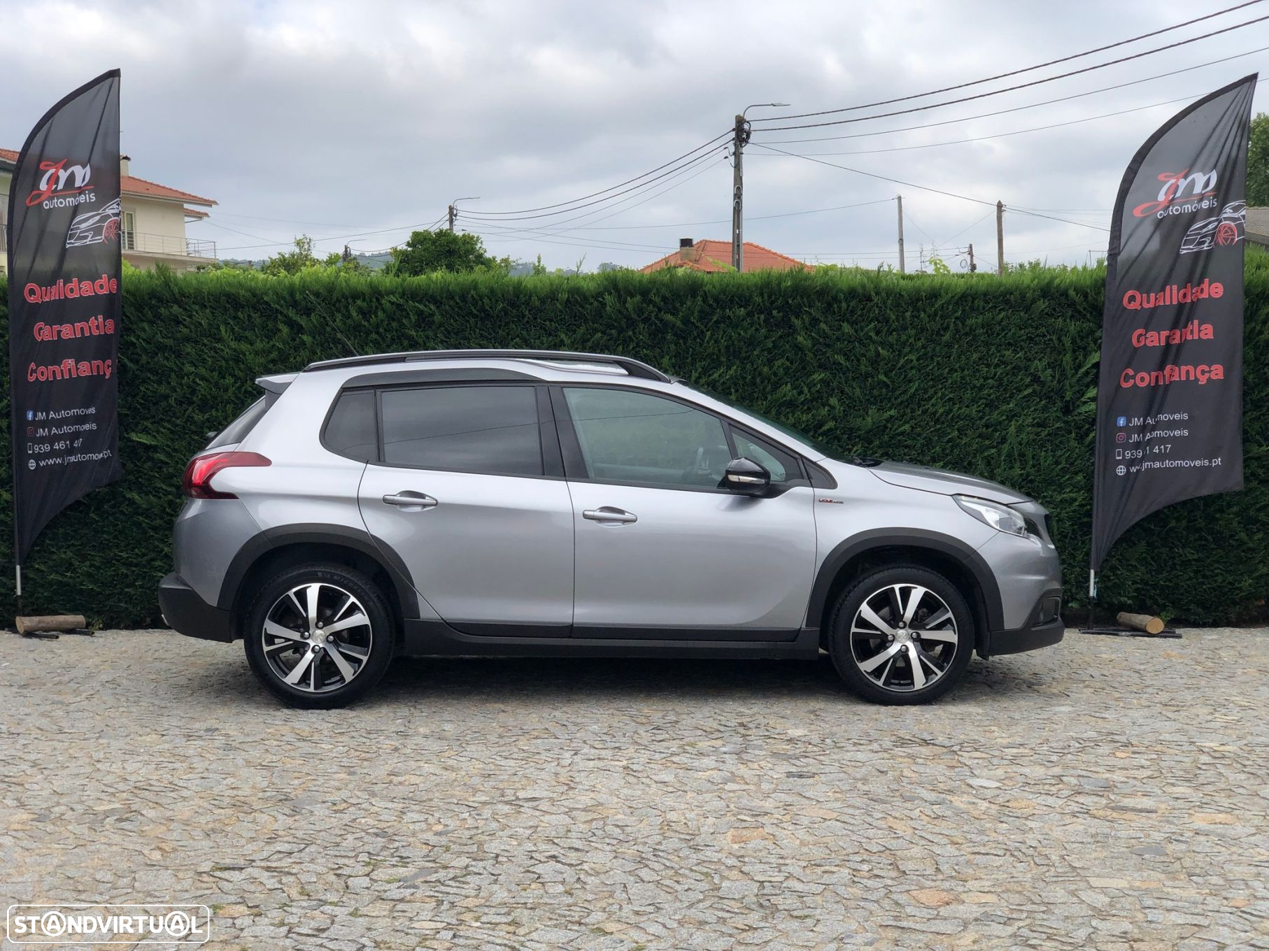 Peugeot 2008 1.2 PureTech GT Line - 4