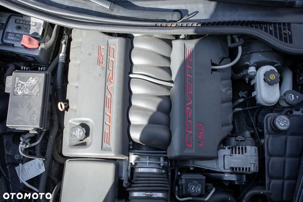 Chevrolet Corvette - 38
