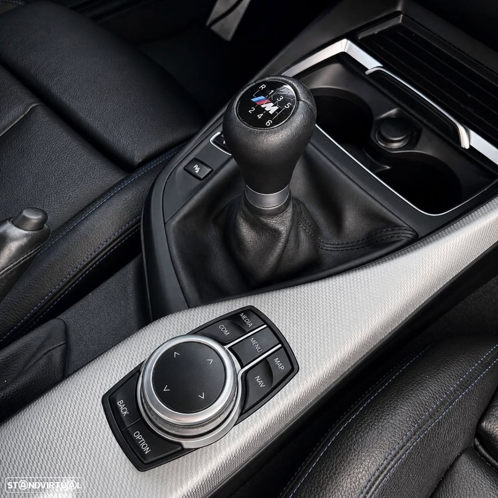 BMW 118 i M Sport - 11
