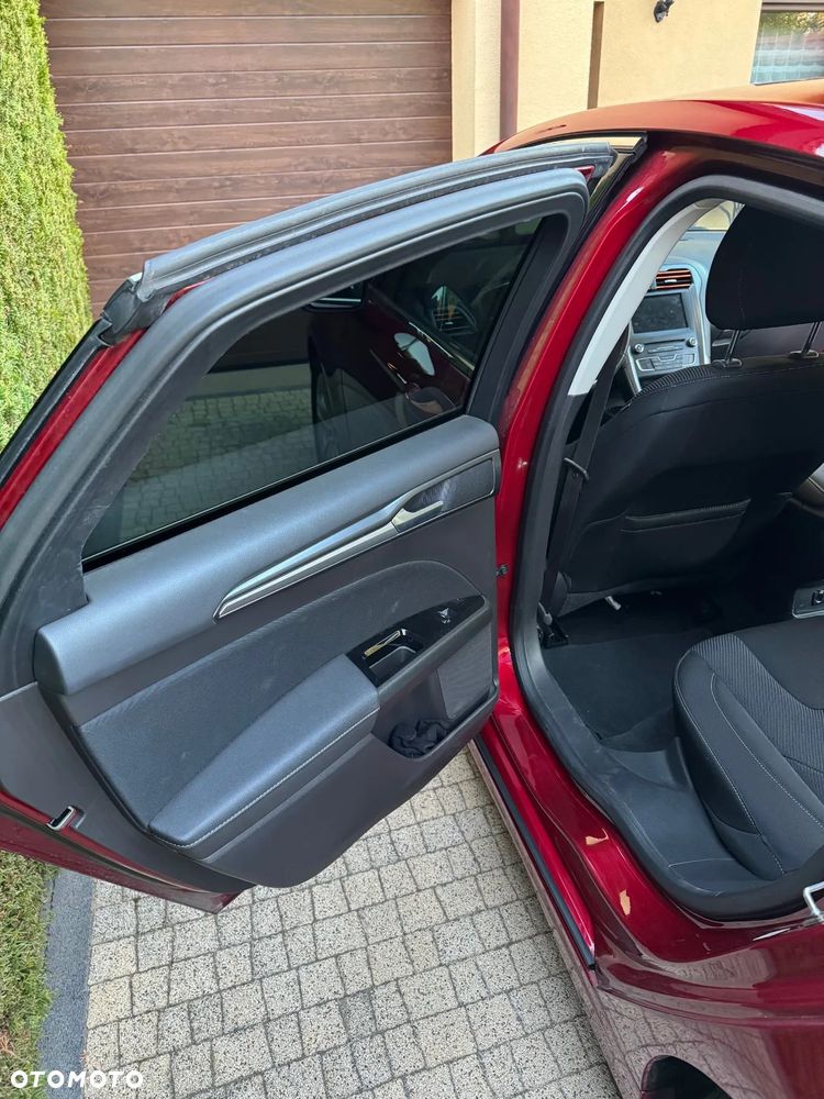 Ford Mondeo ver-1-5-ecoboost-titanium - 22