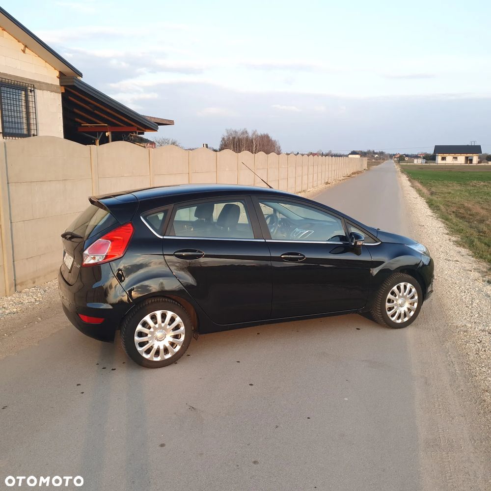Ford Fiesta 1.25 Platinium X - 5