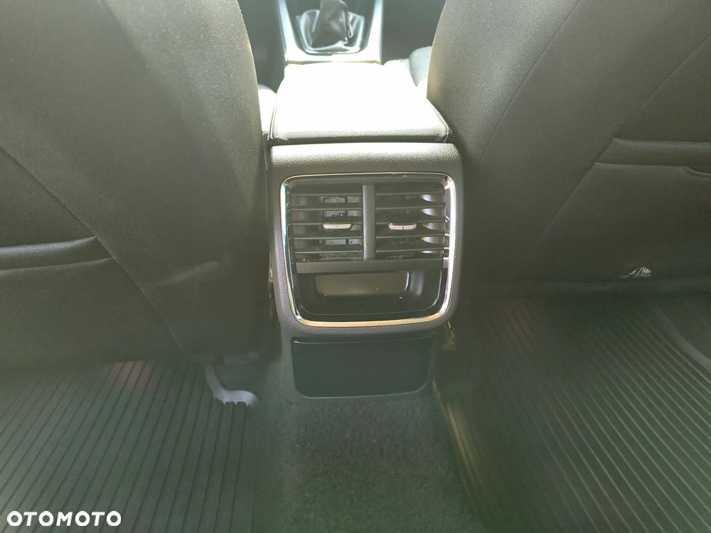 Skoda Octavia 1.5 TSI ACT Style - 32