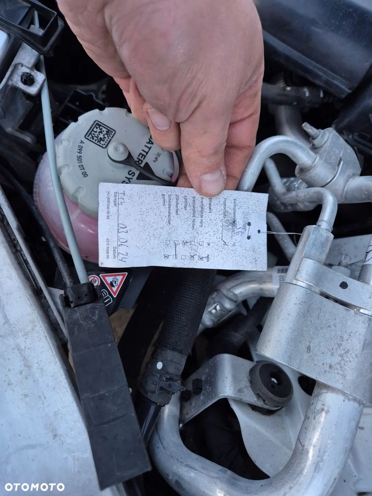 Mercedes-Benz Klasa E 300 de T 9G-TRONIC Avantgarde - 19