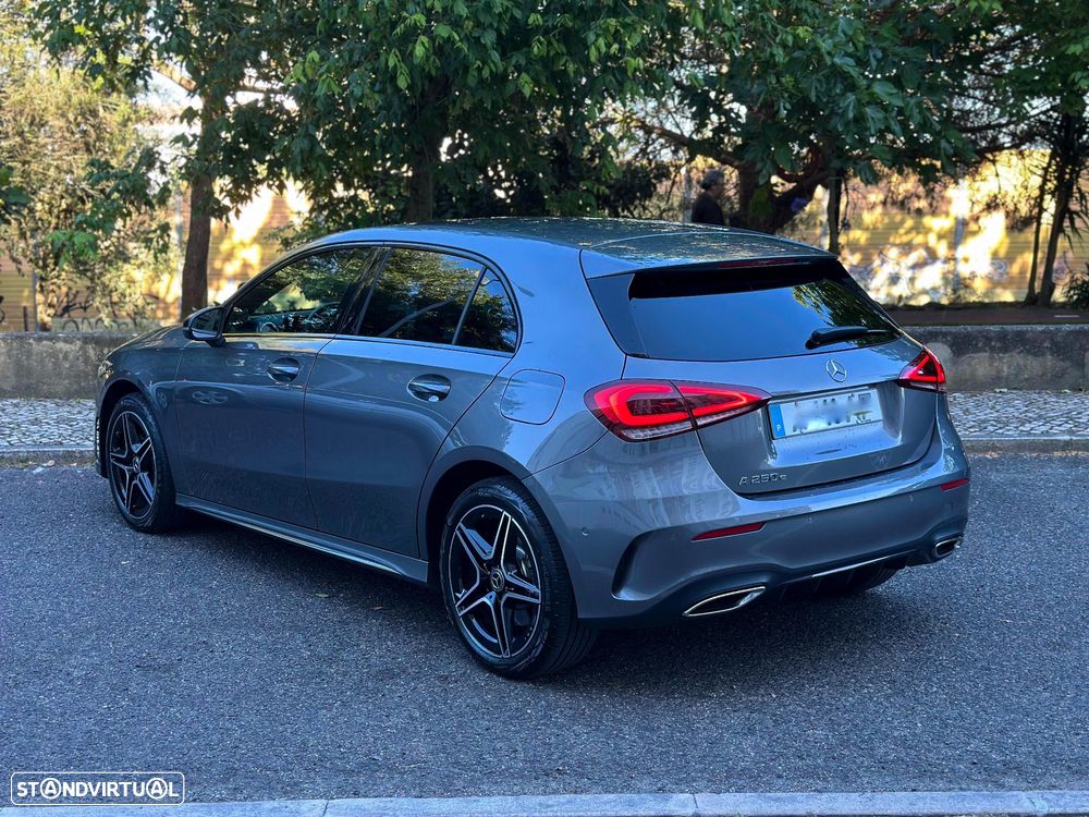 Mercedes-Benz A 250 e AMG Line - 4