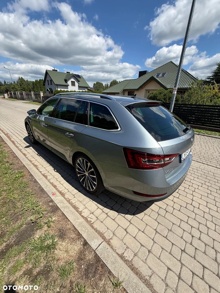 Skoda Superb 2.0 TDI SCR 4x4 L&K DSG - 11