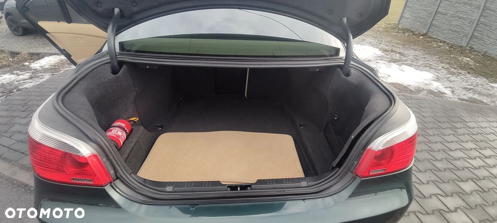 BMW Seria 5 - 35