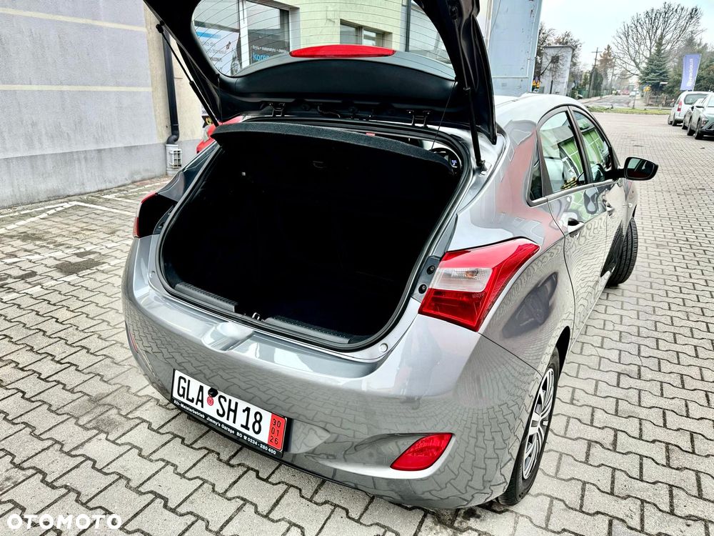 Hyundai i30 1.4 Premium - 23