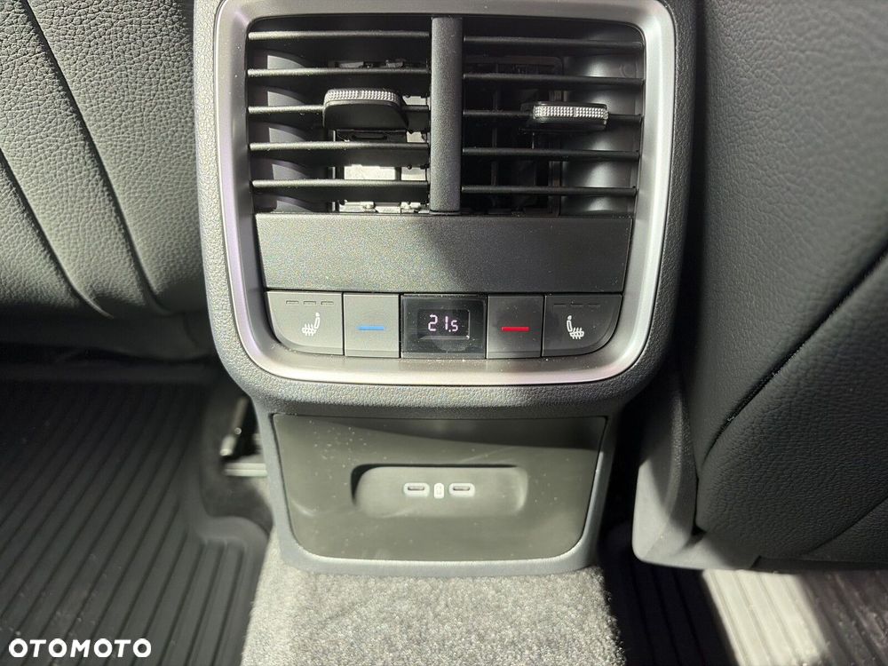 Skoda Octavia 1.5 TSI mHEV Drive Selection DSG - 24