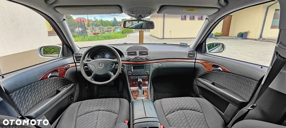 Mercedes-Benz Klasa E 320 CDI Classic DPF - 17