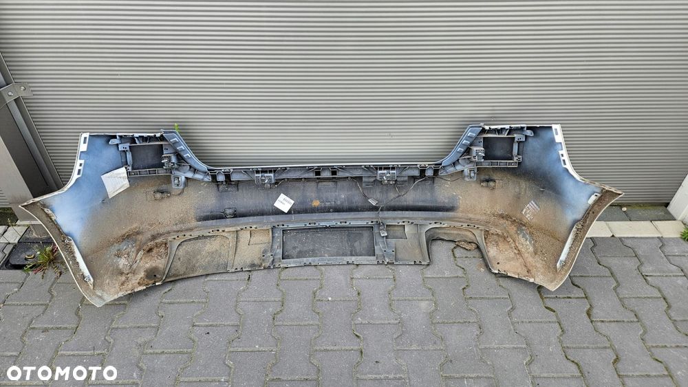 zderzak tył audi a3 8v - 5