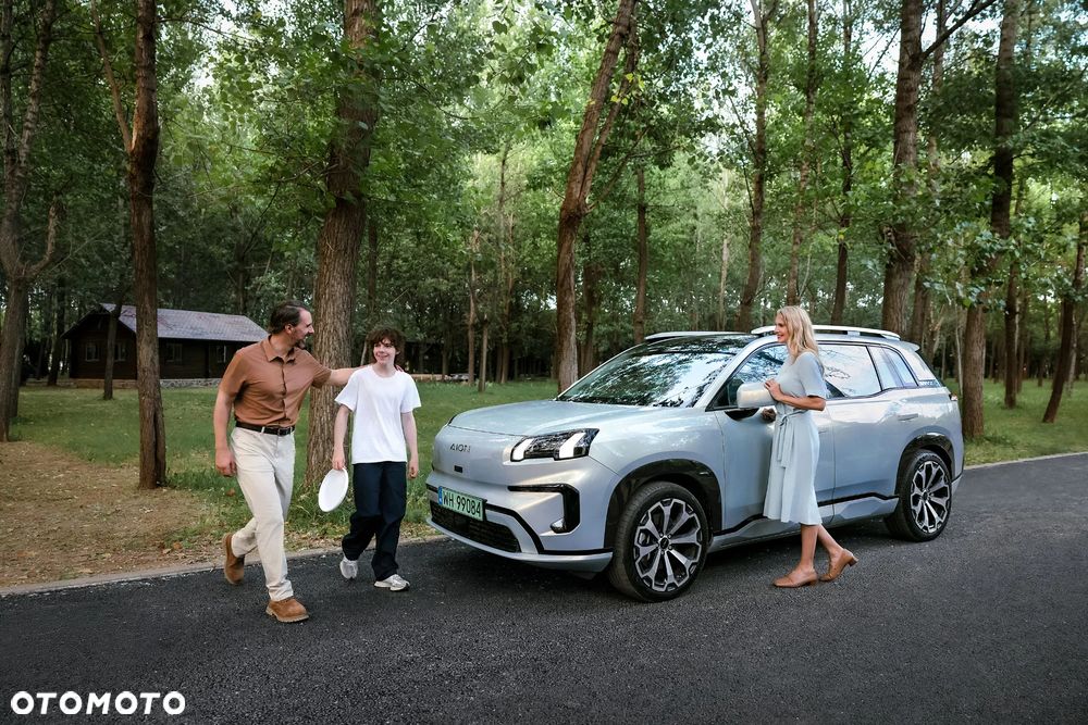GAC AION V - 5
