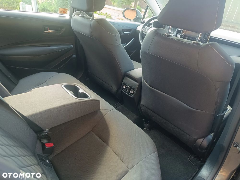 Toyota Corolla 1.5 Comfort - 27