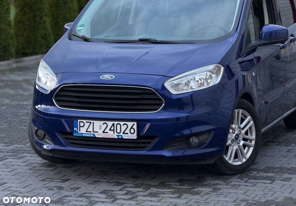 Ford Tourneo Courier - 4