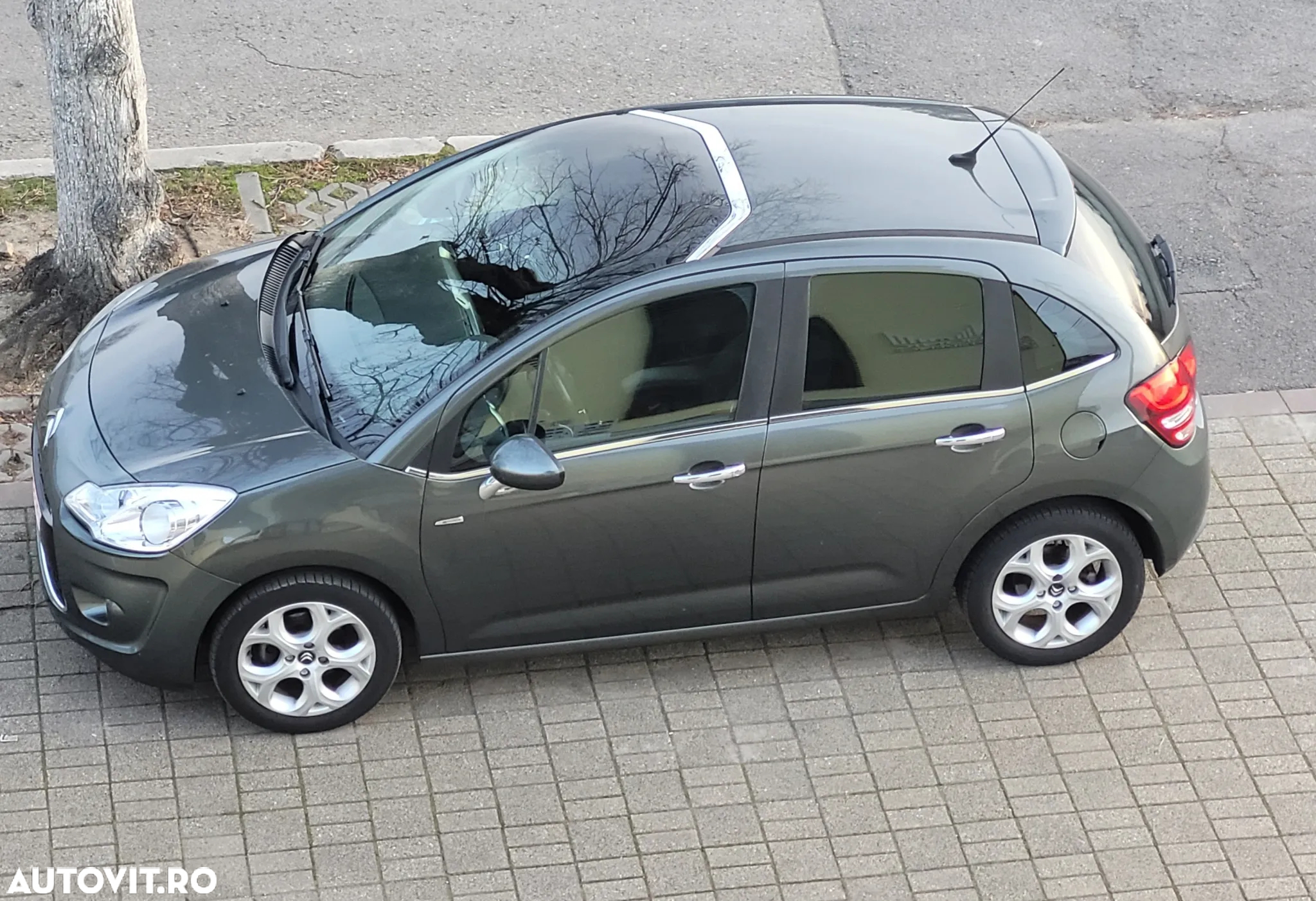 Citroën C3 1.6 e-HDI Airdream Exclusive - 4