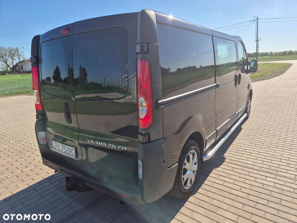 Opel Vivaro - 16