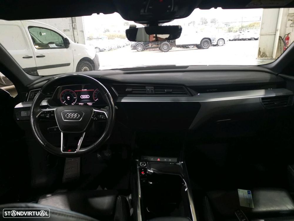 Audi e-tron 55 quattro S line - 7