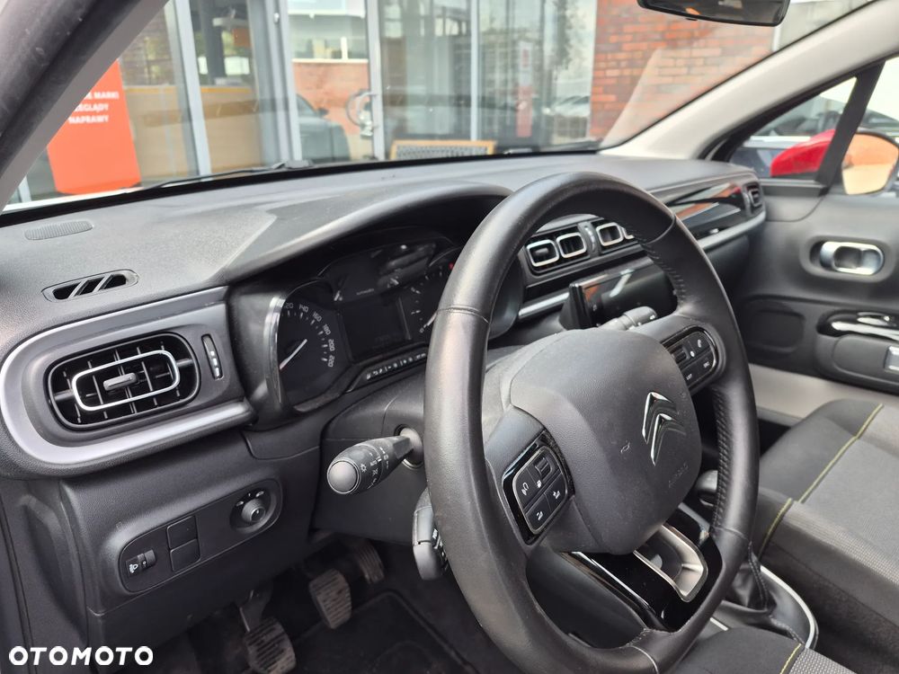 Citroën C3 1.2 PureTech Shine - 10