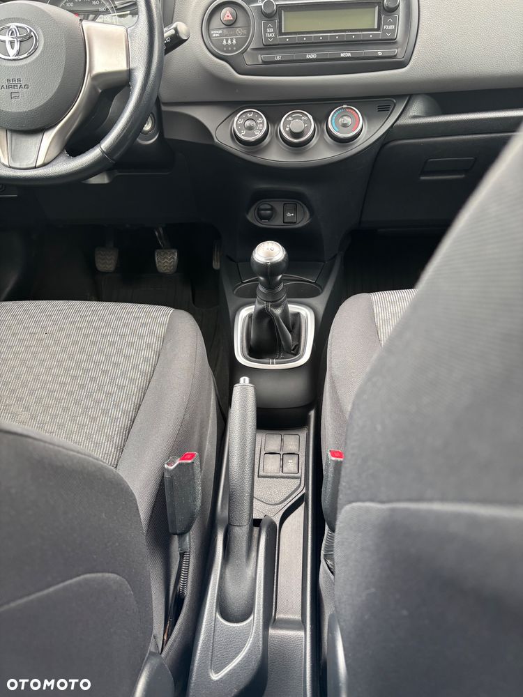 Toyota Yaris 1.0 Life - 23